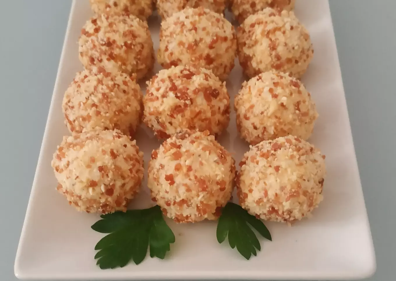 Рецепты закусок сырные шарики Рецепты закусок сырные шарики